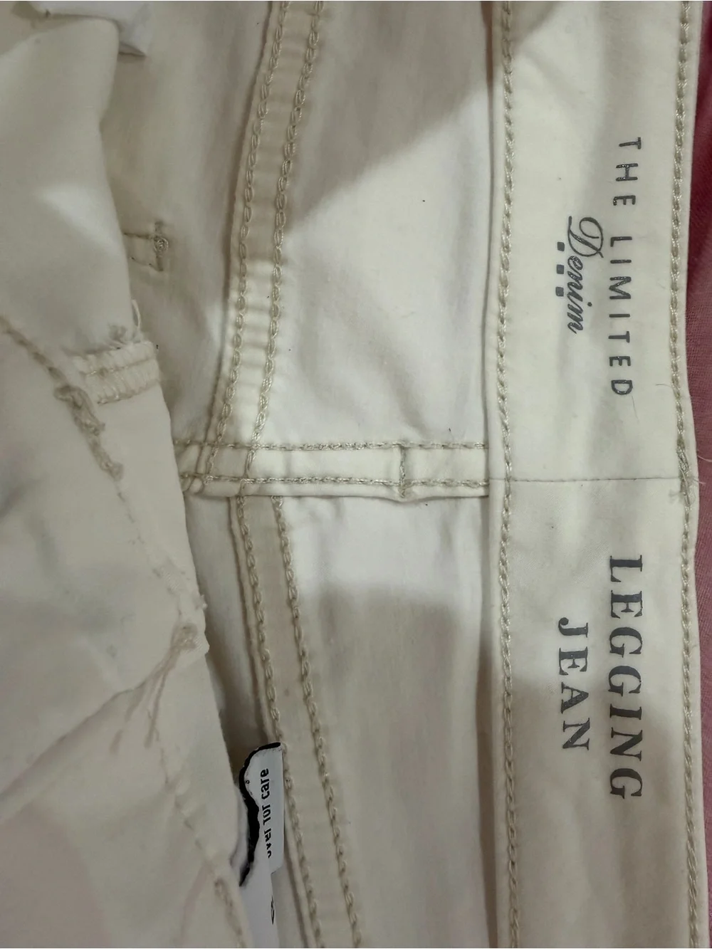 The Limited Skinny Jeans in Off-White/Cream